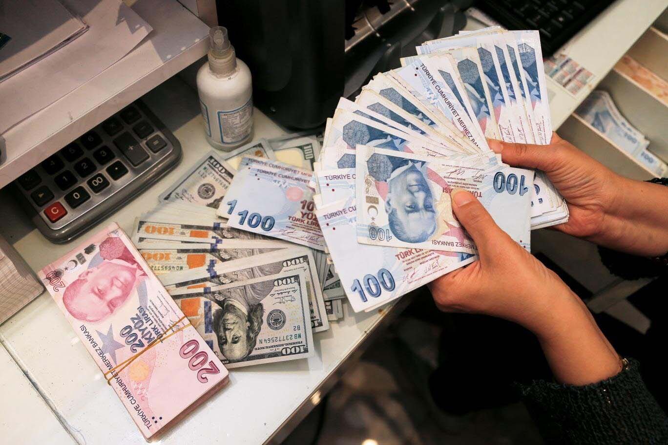 KKM hesaplarında 3,3 milyar liralık düşüş kaydedildi
