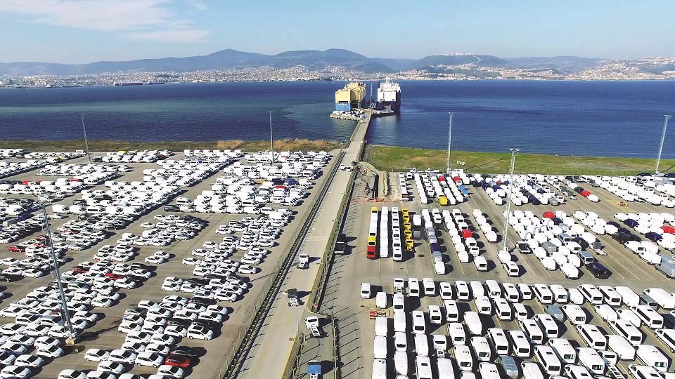 Otomotiv sektörü Nisan ayında 3,1 milyar dolarlık ihracatla rekor kırdı!