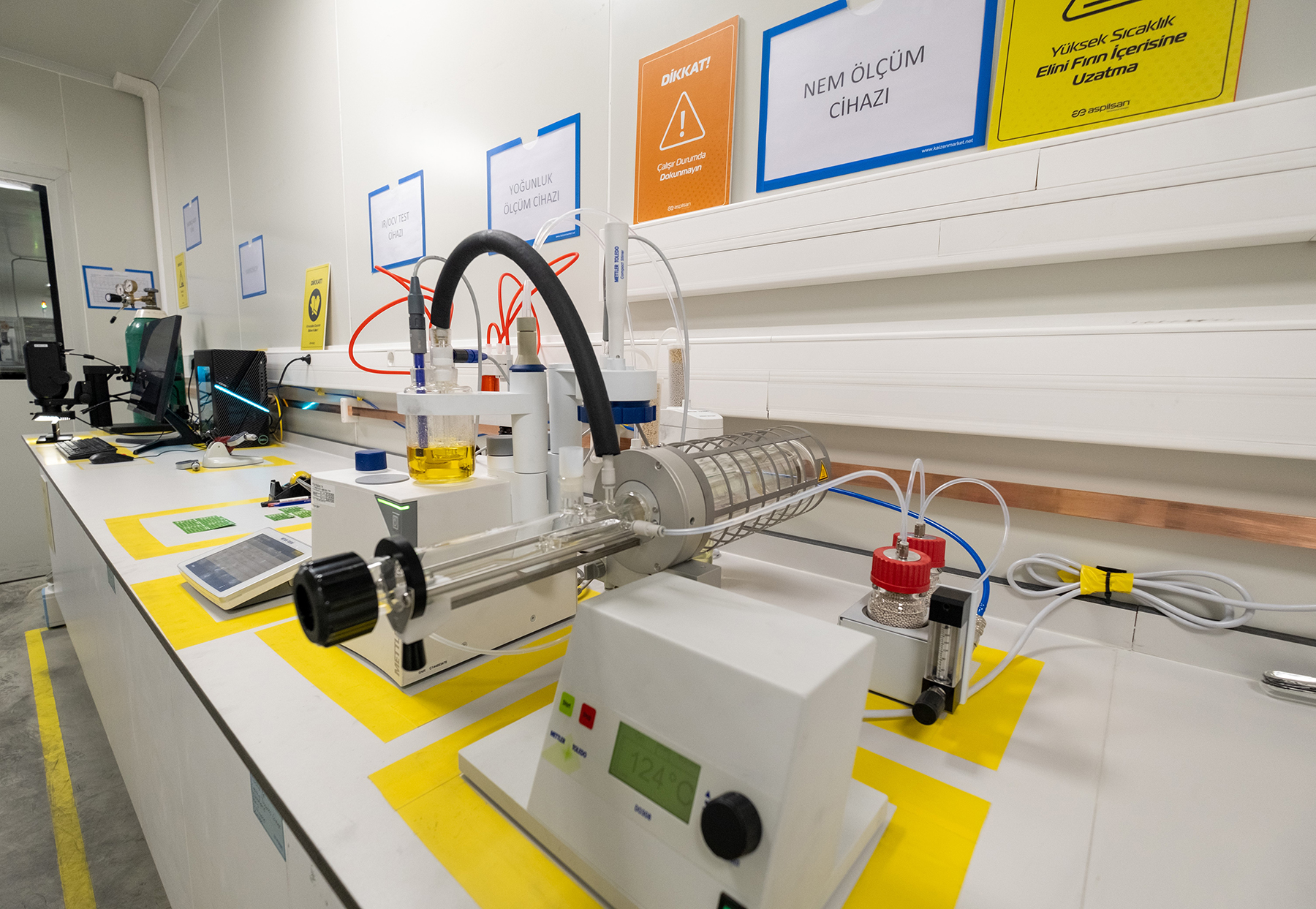 ASPİLSAN pil test laboratuvarı.