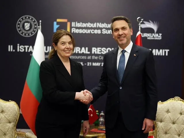 Bakan Bayraktar, Bulgaristan Enerji Bakanı ile görüştü