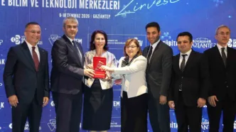 Bilim Zirvesi Gaziantep'te devam ediyor