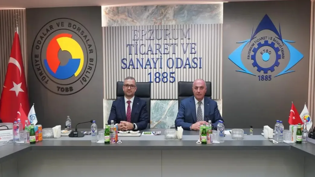 Merkez Bankası Başkanı Karahan, Erzurum'da iş dünyası ile buluştu